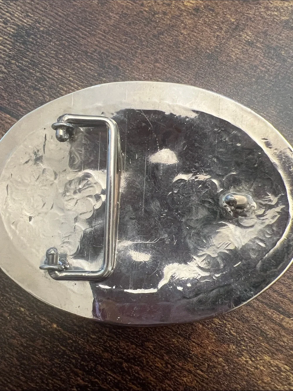 N/A oval silver